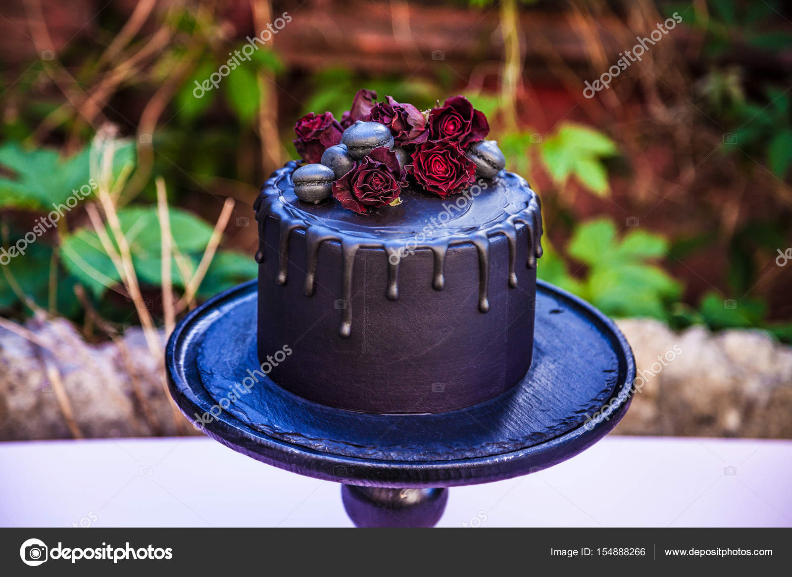 Gothic Black Rose Cake On A Wooden Cake Stand In A Secret Garden Stock Photo By C Antonina Latayko Gmail Com