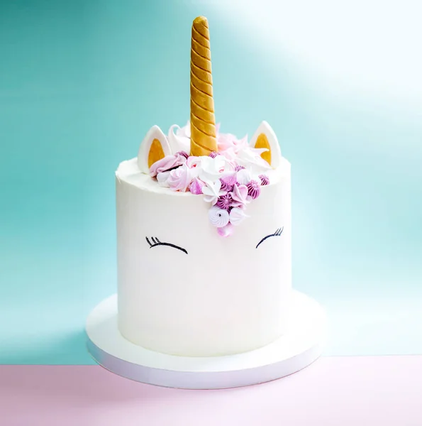 Unicorn flicka födelsedagstårta — Stockfoto