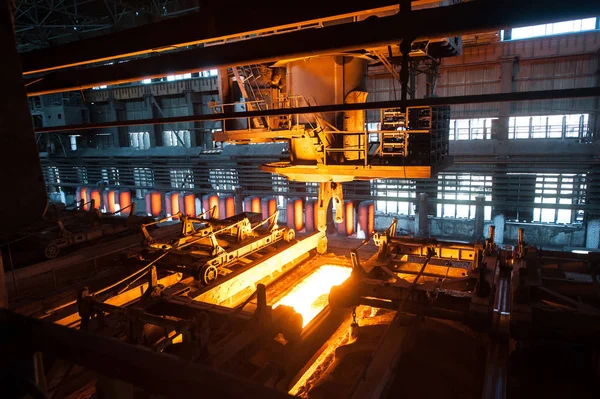 Der Produktionsprozess im Walzwerk — Stockfoto