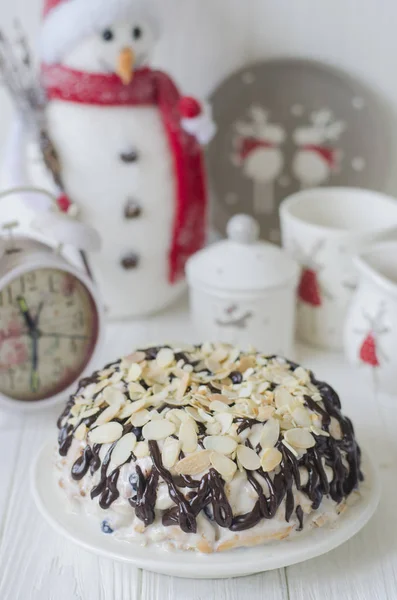 Gâteau sans biscuits à la crème et cassis — Photo