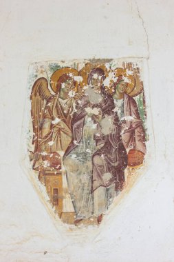 Lykhny Köyü, Abhazya - 22 / 04 / 2018: VIII. Yüzyılın Kutsal Bakire Varsayımı kilisesindeki antik simge.