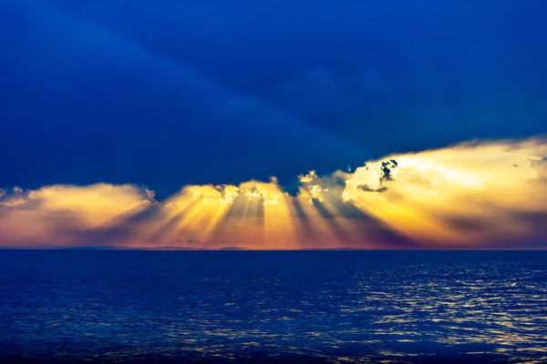 Storm Clouds Raging Waves Sea Evening Autumn Storm — Stock Photo, Image