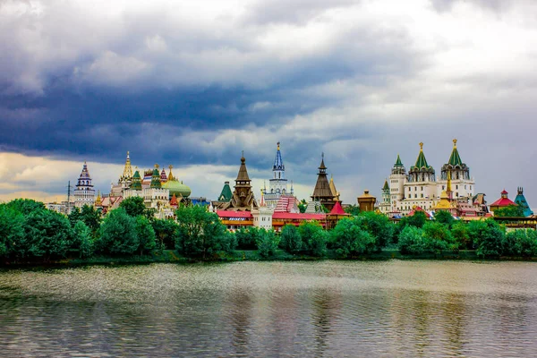 Rusia Moscú Vista Desde Río Hasta Kremlin Izmailovsky Panorama — Foto de Stock