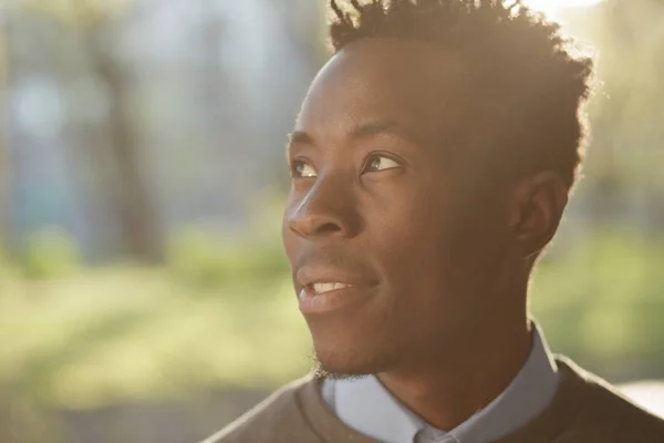 African american man portrait in sunny evening — Stock Photo, Image