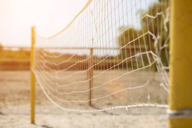 Tenis veya bir plajda Voleybol net