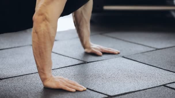 Man push ups — Stock Video