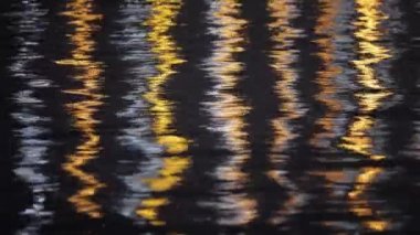 Nehir su dalgalar, gece