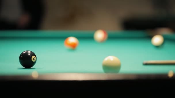 Kulečník pool, cue ball — Stock video