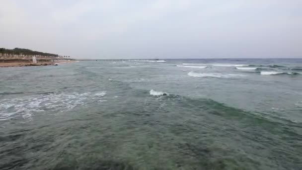 Panoramisch zicht rondom zee pier in Egypte, winter Sharm-El-Sheikh — Stockvideo