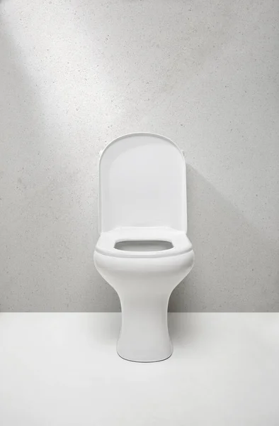Toilette Vorderansicht Isoliert Auf Weißem Hintergrund — Stockfoto