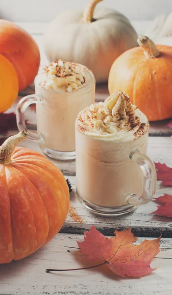 Pumpkins spice latte with pumpkins