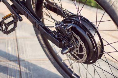 Elektrik motorlu bisiklet yakın çekim