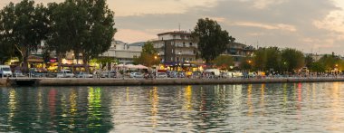 Oropos, Yunanistan 23 Ağustos 2016. Günlük yaşamın Oropos City Yunanistan. Panoramik görünüm.