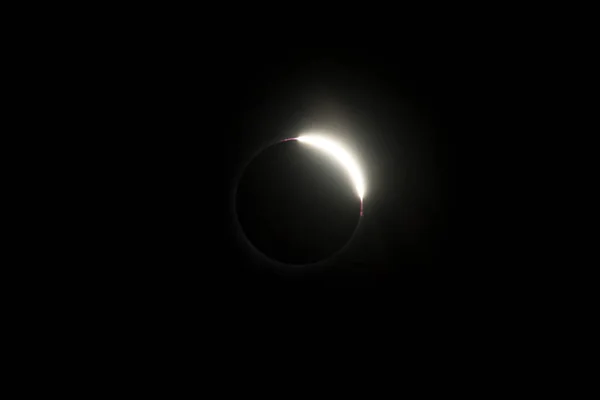 Pierścionek z brylantem Total Eclipse Usa 2017 — Zdjęcie stockowe