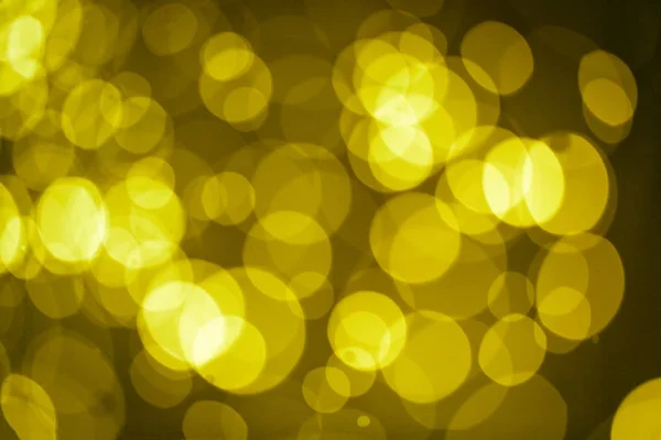 背景として黄色ゴールド クリスマス ライトを抽象化します。. — ストック写真