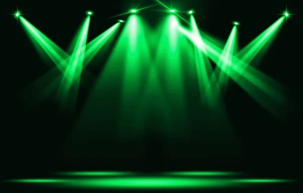 Luzes de palco. Vários projetores no escuro. Os holofotes verdes atacam a escuridão — Fotografia de Stock