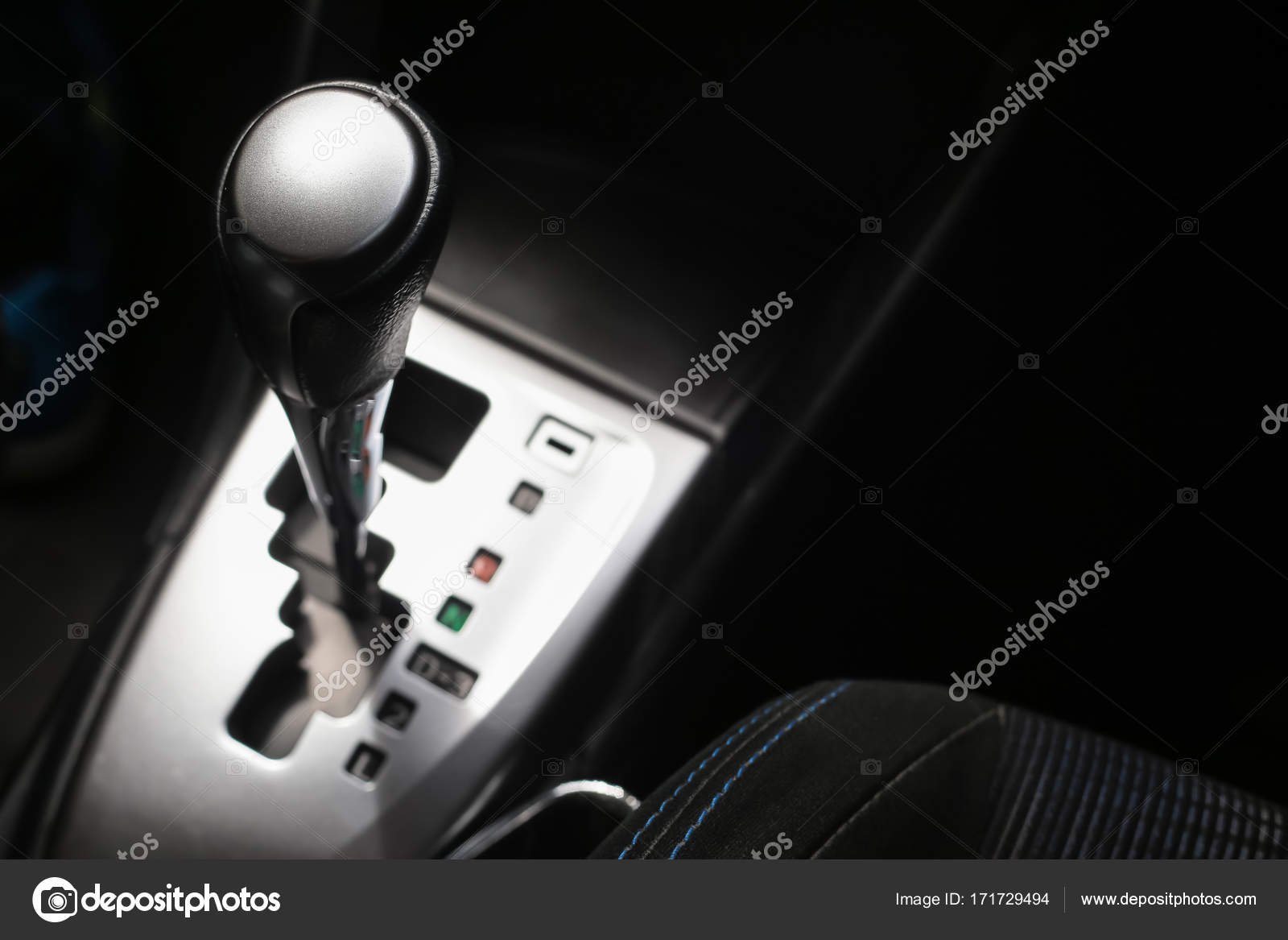 10,933 Automatic Gear Shift Images, Stock Photos, 3D objects, & Vectors