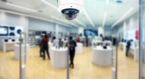 Panorama de seguridad CCTV con fondo borroso tienda . —  Fotos de Stock