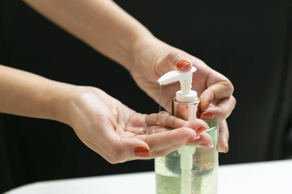 Hands Female Using Wash Hand Sanitizer Gel Pump Dispenser — Stock Photo, Image