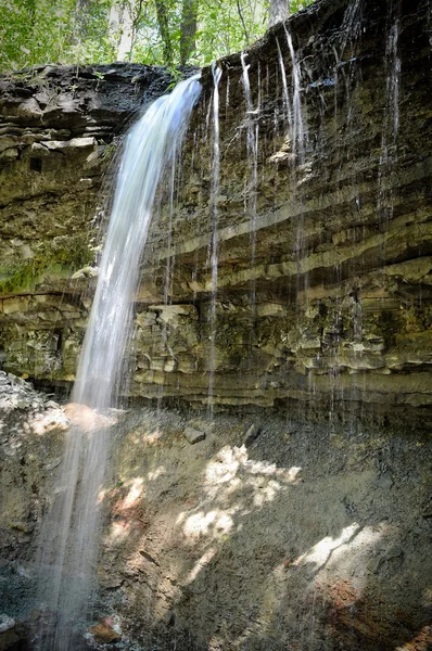 Waterfall in the Park — Stock Photo, Image