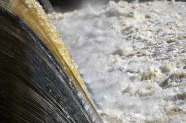 Şelale Ford Barajı