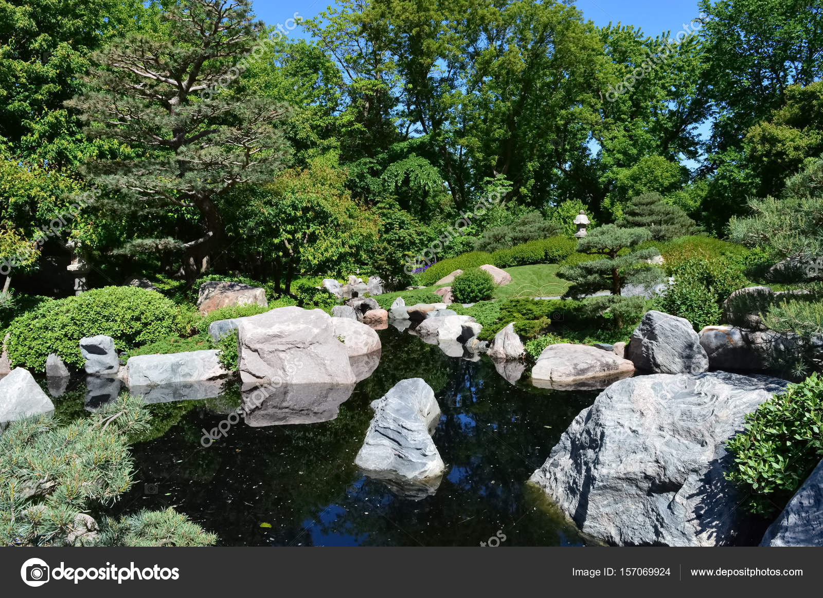 A Japanese Garden Stock Editorial Photo C Trek13 157069924