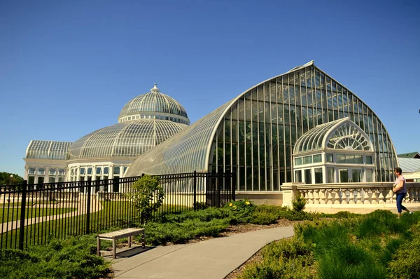 Como Konservatuar Binası