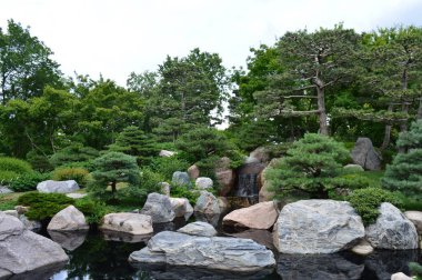bir Japon bahçesi