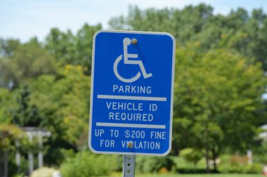 Özürlü park işareti