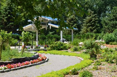 Çardak Botanik Bahçesi içinde