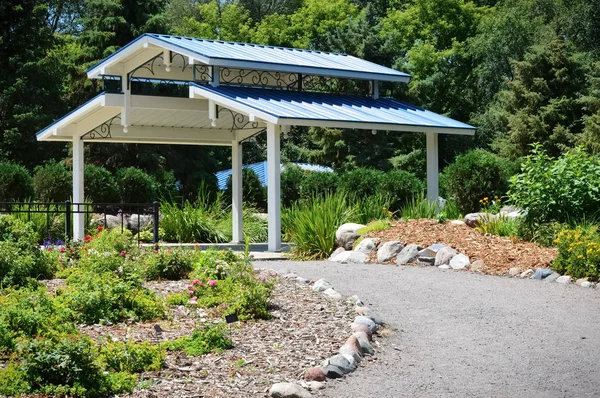 Çardak Botanik Bahçesi içinde