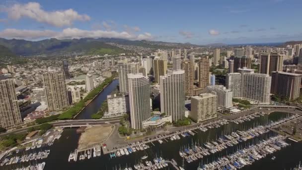 Aerial downtown Waikiki Honolulu Hawaii — Stock Video