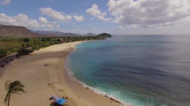 Anteni Makaha Beach Park Oahu