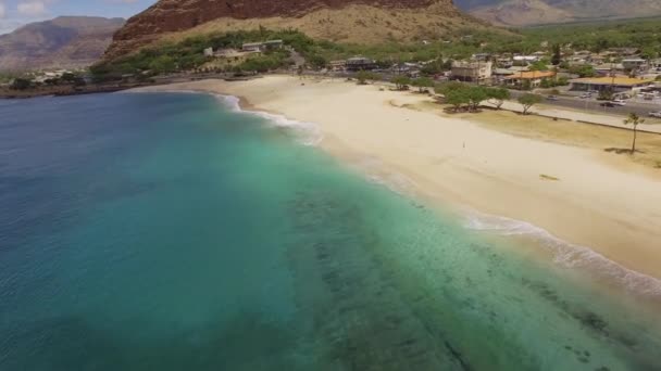 Aerial Maili Beach Park Oahu Hawaii — Stockvideo