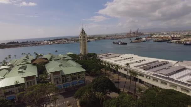 Aerial Aloha Tower Honolulu, Hawaii — Stok Video