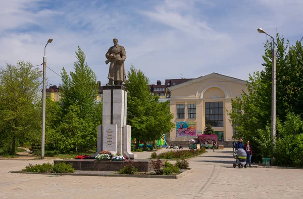 Volgogrado Rusia Mayo 2018 Monumento Los Soldados Del 62º 65º —  Fotos de Stock