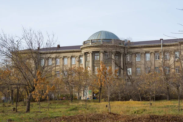 Wolgograd. russland-november 13, 2019. klinisches krankenhaus no. 5 des Krasnooktyabrsky Bezirks Wolgograd. ilitsch-Krankenhaus — Stockfoto