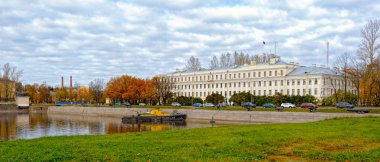 Kronstadt sarayda İtalyanca