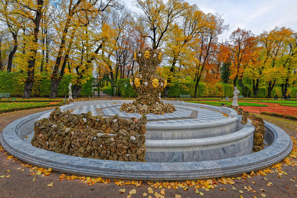 Fountain Crown in Summer Garden, Saint-Petersburg at autumn