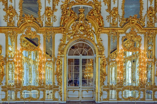 Interior adornado del Palacio de Catalina — Foto de Stock