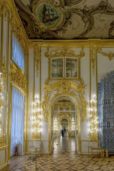 러시아 상트페테르부르크 2020 금박을 커다란 캐서린 궁전의 방들을 Tsarskoye Selo — 스톡 사진
