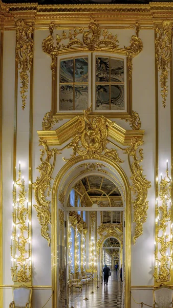 Petersburg Russia Feb 2020 Enfilade Rooms Catherine Palace Gilded Details — Stock Photo, Image