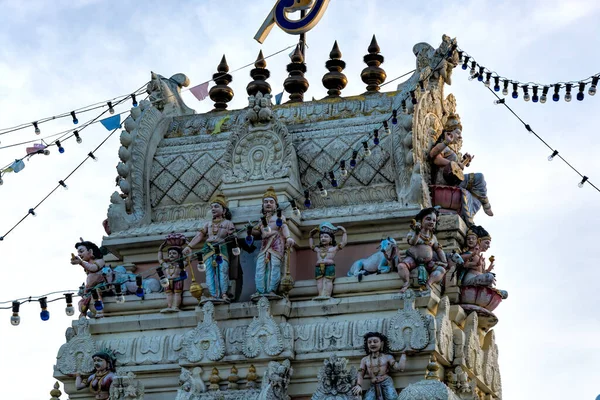 Penang Malaysia Okt 2017 Typiska Färgstarka Statyer Traditionella Hinduiska Gudar — Stockfoto