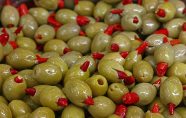 İle kırmızı biber biber Dolgulu Yeşil Zeytin