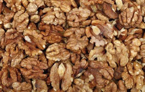 Shelled walnuts close up — Stock Photo, Image