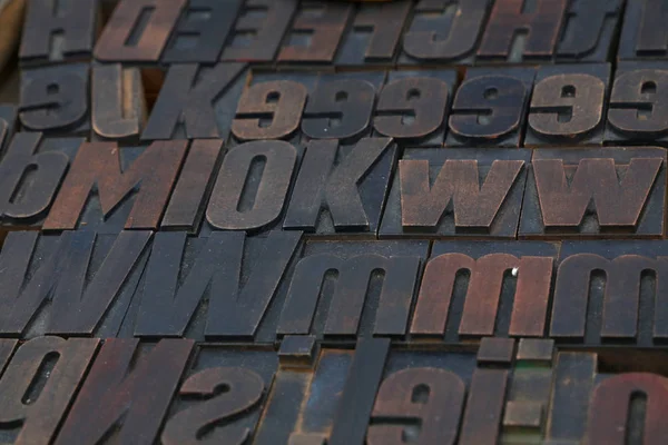 Vieux blocs d'impression typographie vintage en bois — Photo