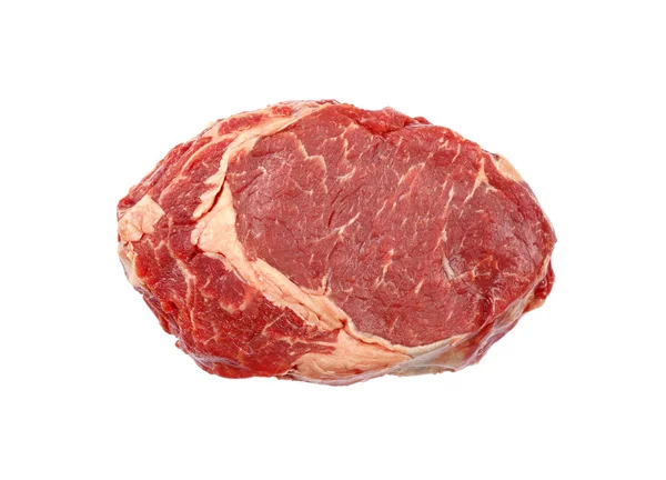 Fermer un steak de bœuf cru isolé sur blanc — Photo