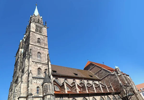 Catedral de San Lorenzo en Nuremberg, Alemania — Foto de Stock