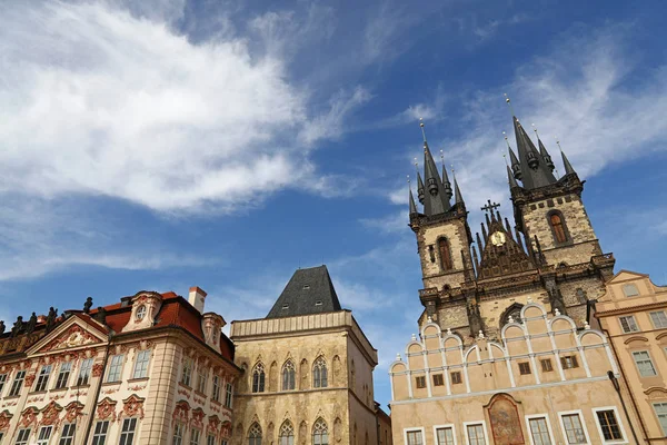 Plaza de la Ciudad Vieja en Praga, Checa —  Fotos de Stock