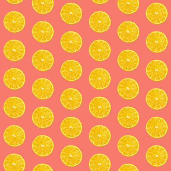 Seamless pattern of oranges on pink background — 스톡 사진